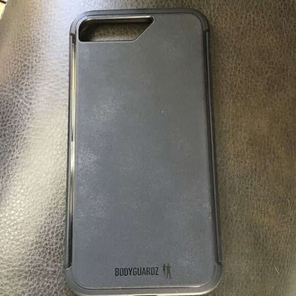 BodyGuardz Shock Unequal Technology iPhone 7+ (H) - Picture 1 of 6